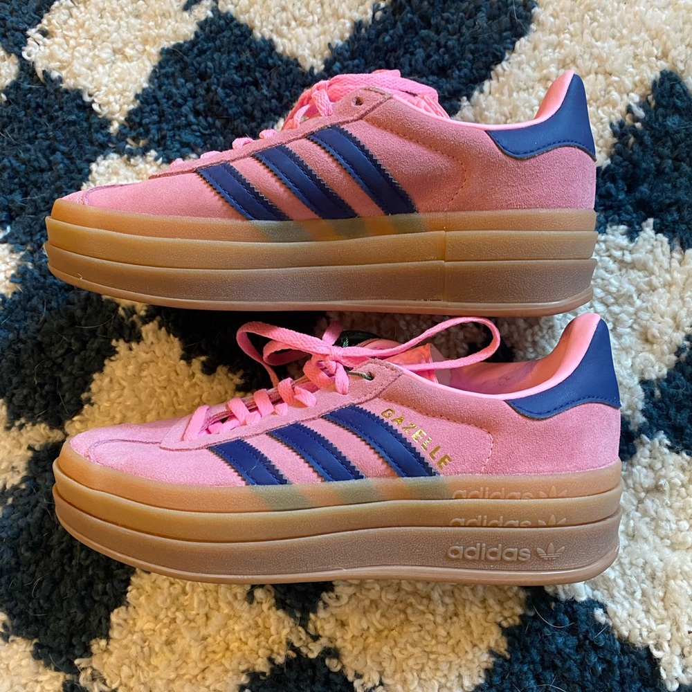 Adidas Gazelle Bold Pink Glow size 5 women’s. Brand new, never worn, with tags